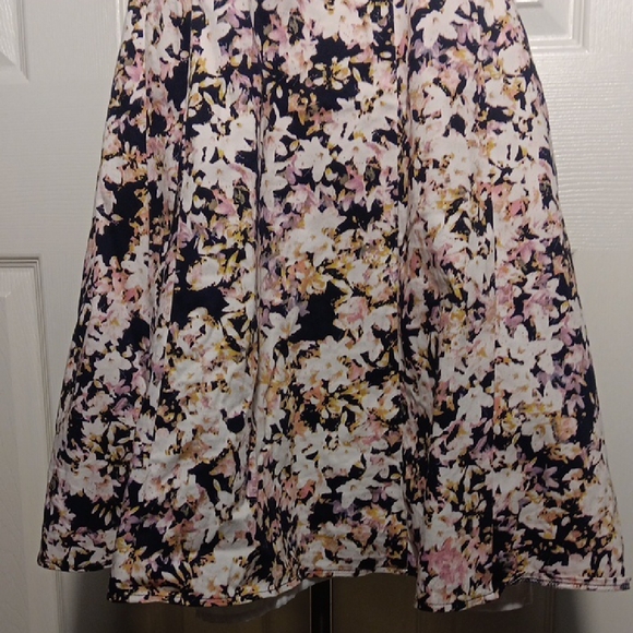 Liz Claiborne Floral Print Fit And Flare Cottagecore Dress - Pink and Black NWOT - Picture 3 of 14